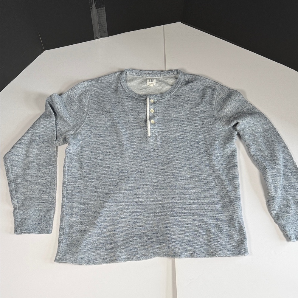 GAP women’s Heathered Blue Long Sleeve thermal